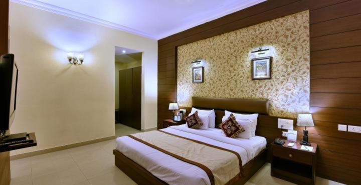 The Royal Retreat Hotel Ranchi Exterior photo